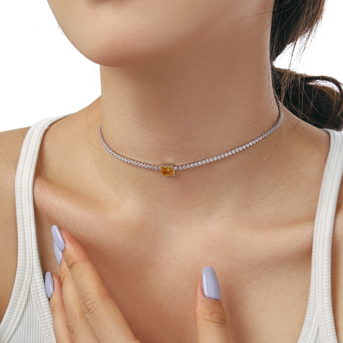 [AuraEcho]2.0 carat Ornate Emerald Cut Necklace