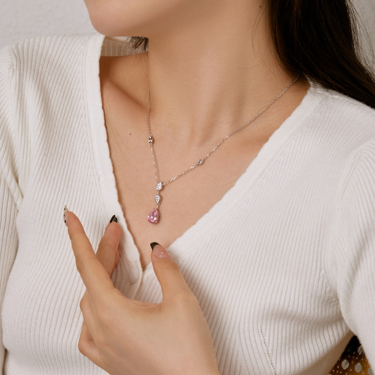 [AuraEcho]Dazzling Pear Cut Necklace