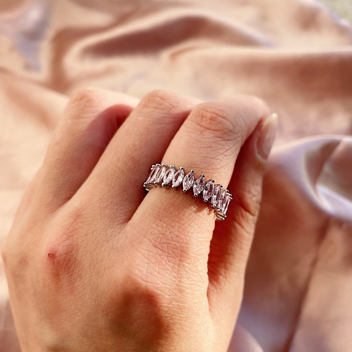 [AuraEcho]Gorgeous Marquise Cut Tennis Ring