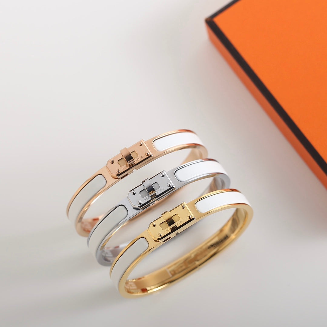 [AuraEcho]HM KELLY WHITE BRACELET