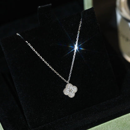[AuraEcho]CLOVER MINI 9.5MM PENDANT DIAMOND NECKLACE